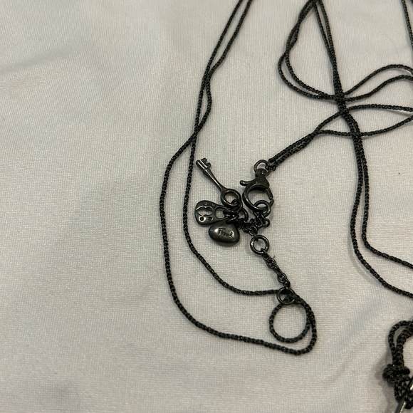 Fossil Pendant Necklace Clear Black Stone. Black Chain - Picture 2 of 3